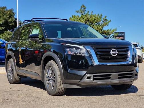 2025 Nissan Pathfinder SV FWD