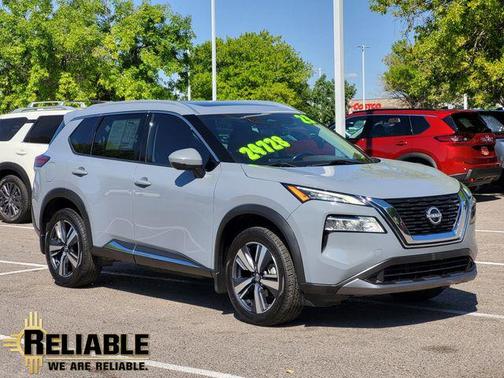 Boulder Gray Pearl 2023 Nissan Rogue SL