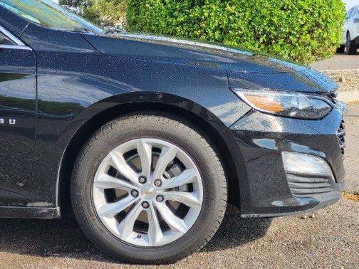 Black Metallic 2025 Chevrolet Malibu FWD 1LT