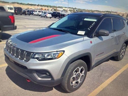 Billet Silver Metallic Clearcoat 2022 Jeep Compass Trailhawk