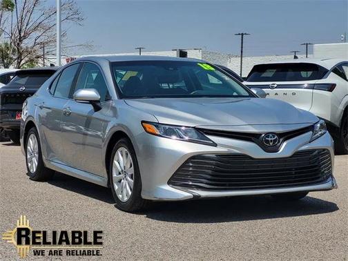 2018 Toyota Camry LE