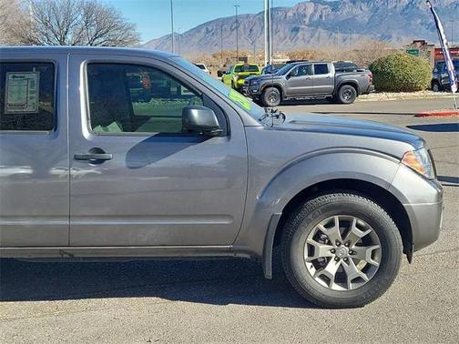 2020 Nissan Frontier SV