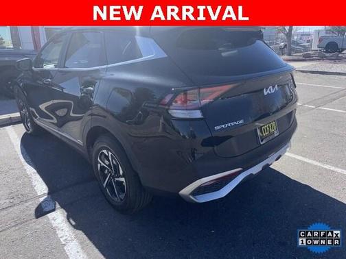 2024 Kia Sportage Hybrid LX