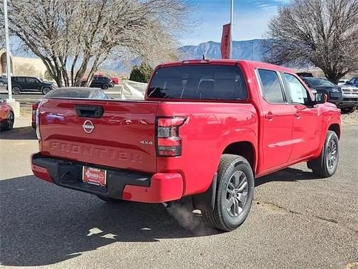 2025 Nissan Frontier SV