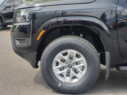 Super Black 2026 Nissan Frontier S