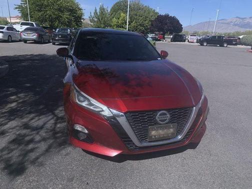 Scarlet Ember Tintcoat 2021 Nissan Altima Platinum Intelligent AWD