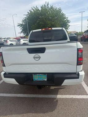 Glacier White 2025 Nissan Frontier SV