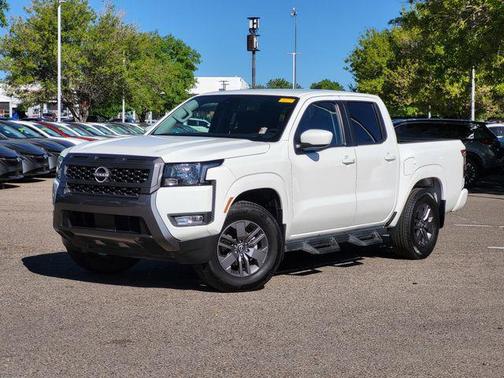 Glacier White 2025 Nissan Frontier SV