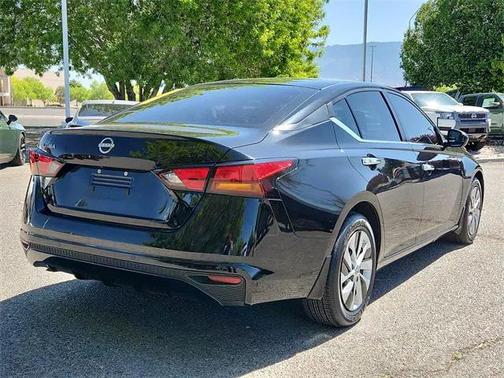2023 Nissan Altima S FWD