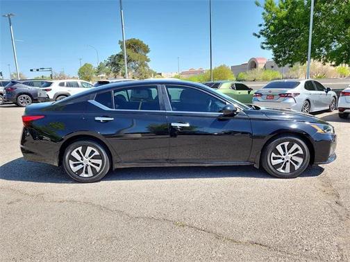 2023 Nissan Altima S FWD