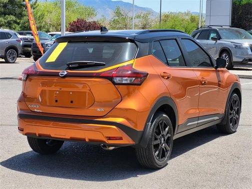 2023 Nissan Kicks SR