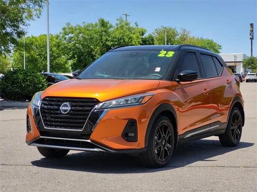 2023 Nissan Kicks SR