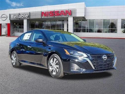 2025 Nissan Altima S FWD
