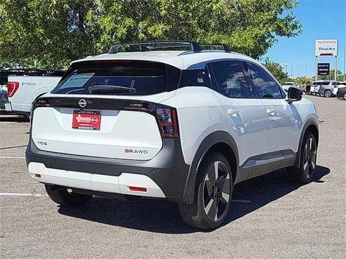 2026 Nissan Kicks SR