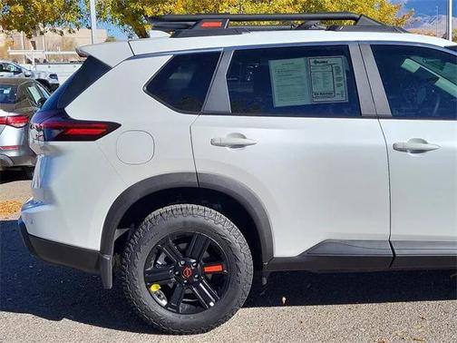 2025 Nissan Rogue Rock Creek