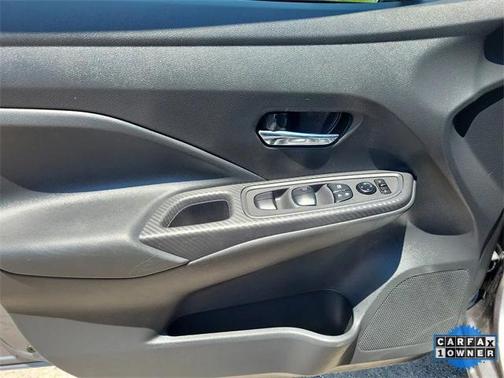 2024 Nissan Versa 1.6 SV