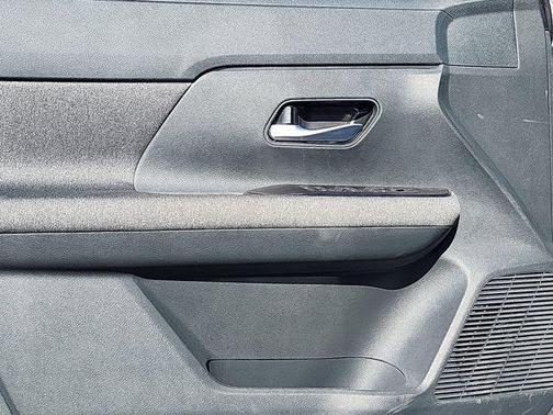 Gun Metallic 2026 Nissan Kicks SV