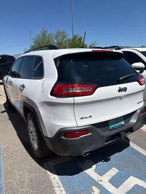 Bright White Clearcoat 2017 Jeep Cherokee Sport