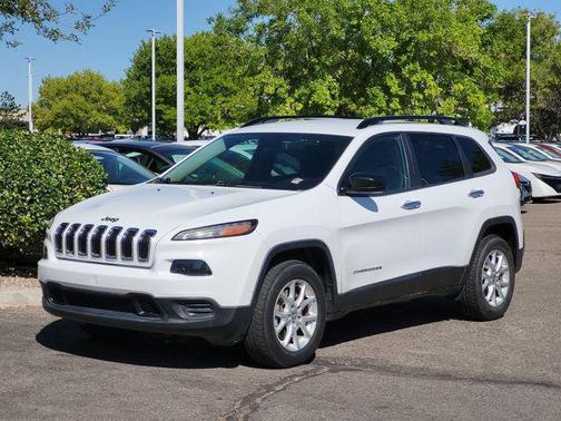 Bright White Clearcoat 2017 Jeep Cherokee Sport