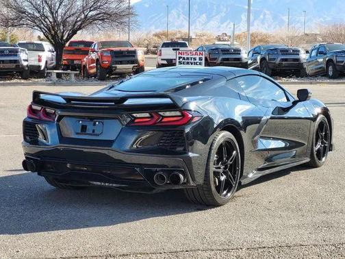 2022 Chevrolet Corvette Stingray w/1LT