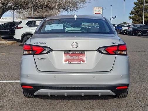 2022 Nissan Versa 1.6 SV