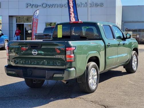 2023 Nissan Frontier SV