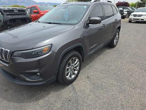 Granite Crystal Metallic Clearcoat 2020 Jeep Cherokee Latitude Plus