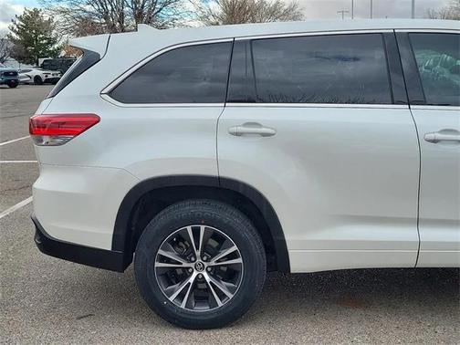 2018 Toyota Highlander LE Plus