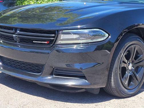 Pitch Black Clearcoat 2019 Dodge Charger SXT