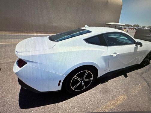 Oxford White 2024 Ford Mustang EcoBoost Premium