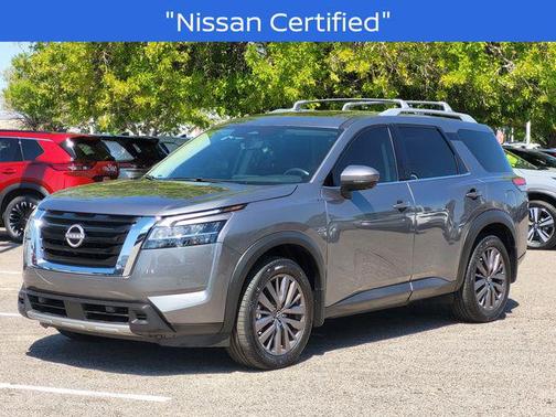 Gun Metallic 2023 Nissan Pathfinder SL FWD