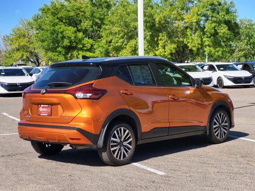 Monarch Orange Metallic/Super Black 2023 Nissan Kicks SV
