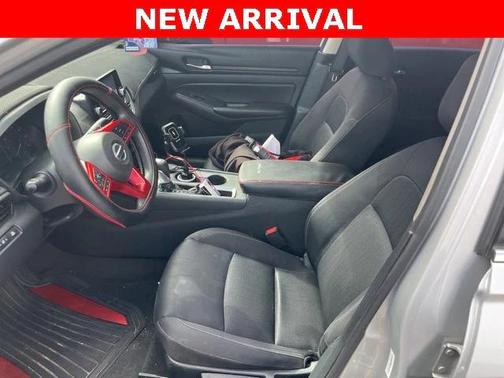 2022 Nissan Altima S FWD