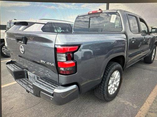 Gun Metallic 2024 Nissan Frontier SV