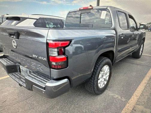 Gun Metallic 2024 Nissan Frontier SV