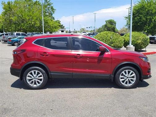 2020 Nissan Rogue Sport SV