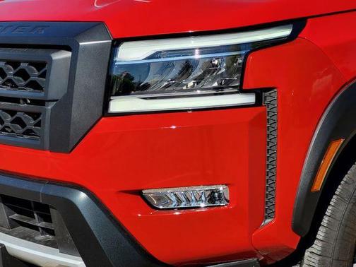 Red Alert 2022 Nissan Frontier PRO-X