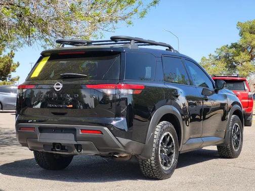 2025 Nissan Pathfinder Rock Creek 4WD