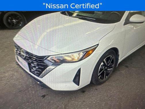Aspen White 2024 Nissan Sentra SV