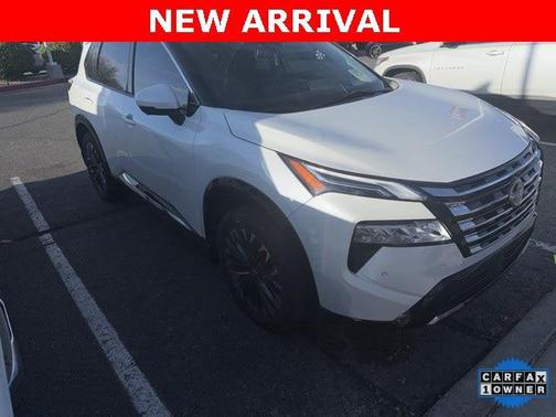 2024 Nissan Rogue Platinum