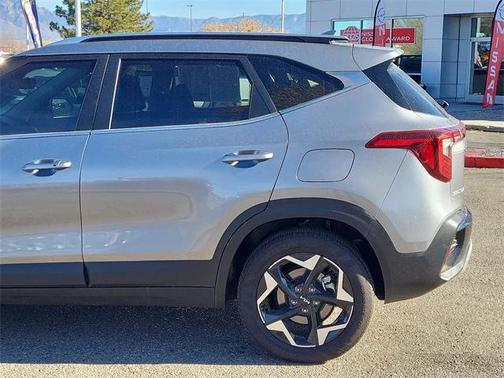 2024 Kia Seltos EX