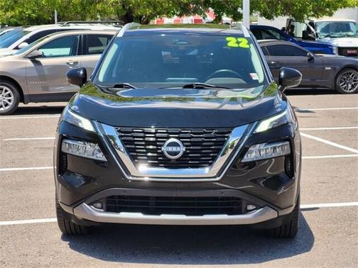 2022 Nissan Rogue SL