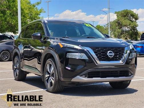 2022 Nissan Rogue SL