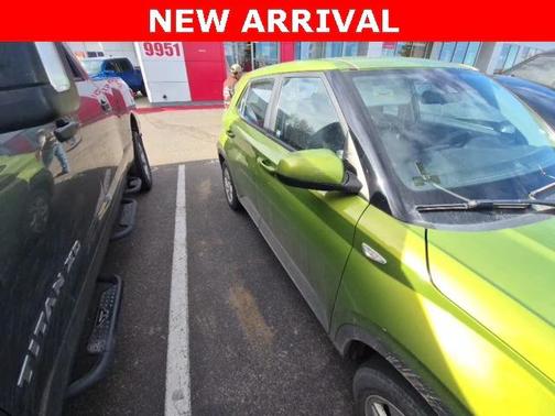 2021 Hyundai VENUE SE