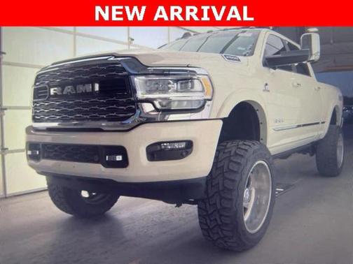 2019 RAM 2500 Limited Crew Cab 4x4 6'4' Box