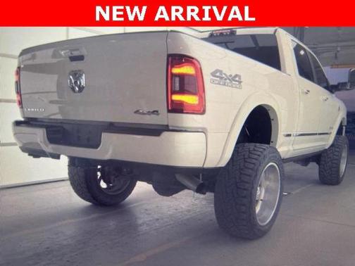 2019 RAM 2500 Limited Crew Cab 4x4 6'4' Box