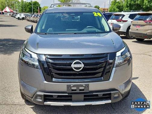 2024 Nissan Pathfinder Platinum 4WD