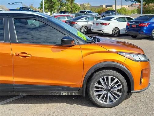 2024 Nissan Kicks SV