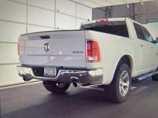 Bright White Clearcoat 2016 RAM 1500 Laramie