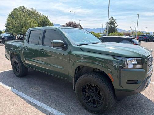 Tactical Green Metallic 2022 Nissan Frontier SV